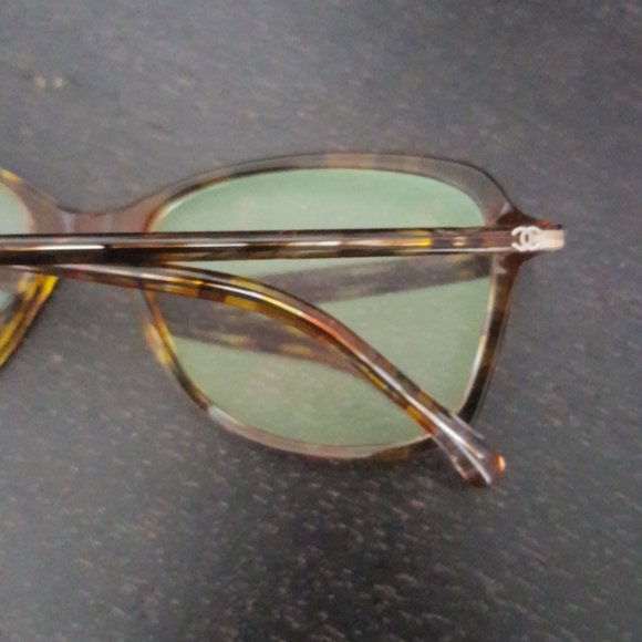 CHANEL eyeglasses/frame - Picture 3 of 8